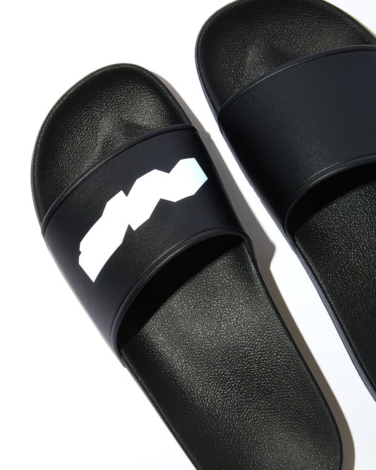 SLIDE SANDAL